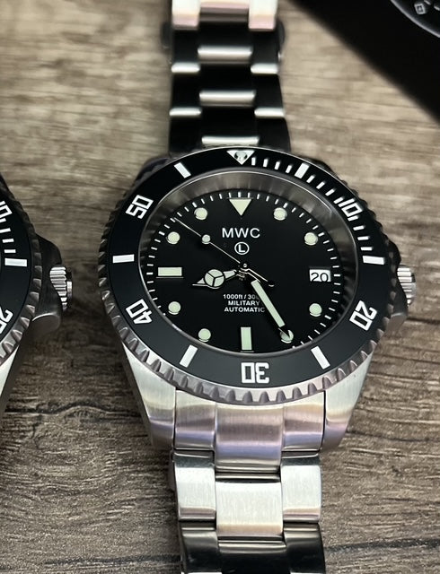 MWC Professional Military Diver 300m – Swiss Sellita SW200 Automatic, Sapphire Crystal, Ceramic Bezel & Steel Bracelet