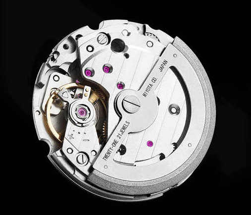 MWC 2021 Model 21 Jewel 300m Automatic Military Divers Watch with Sapphire Crystal and Ceramic Bezel on a Steel Bracelet