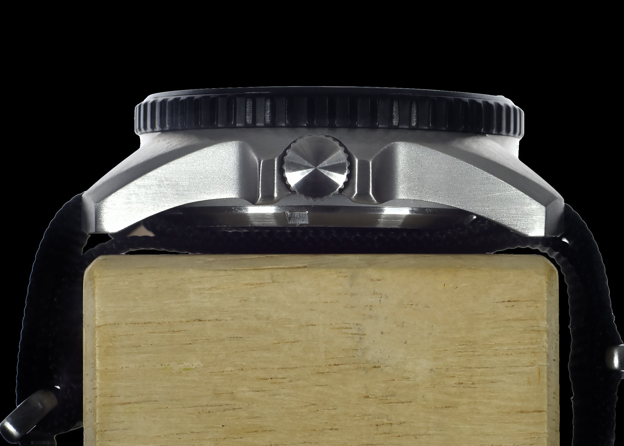 Military Divers Watch Stainless Steel (Automatic) 12/24 Hour Dial with Sapphire Crystal and Ceramic Bezel